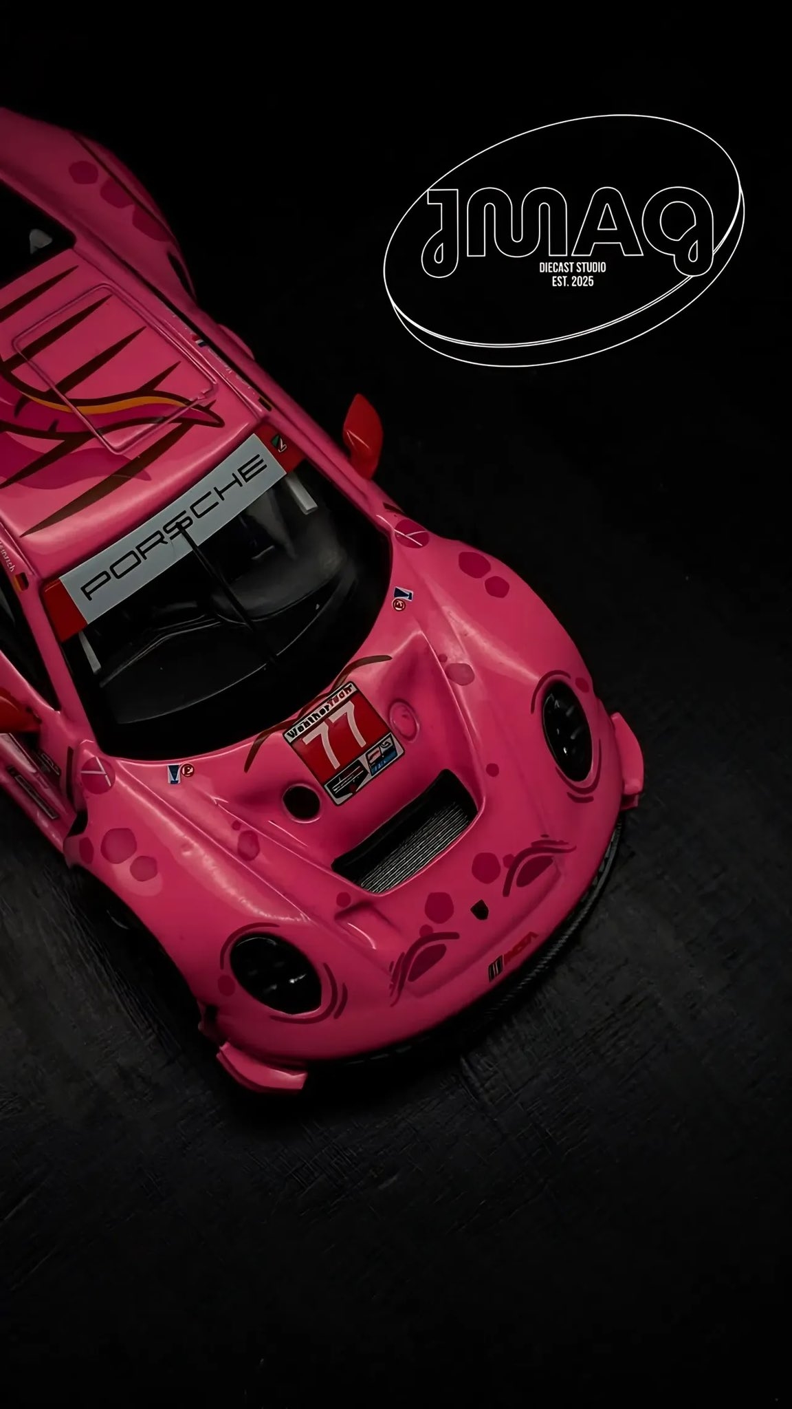 Der rosa Porsche zeigt eine süße und coole rebellische Trendkultur