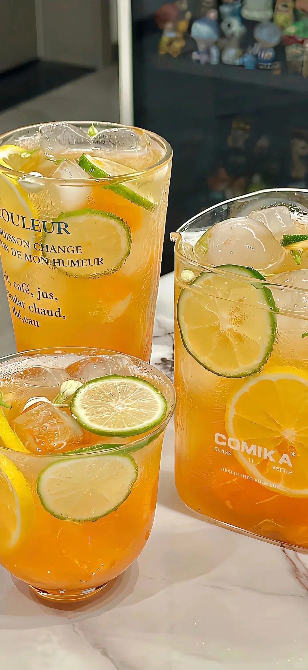 Close-up of refreshing lemon tea