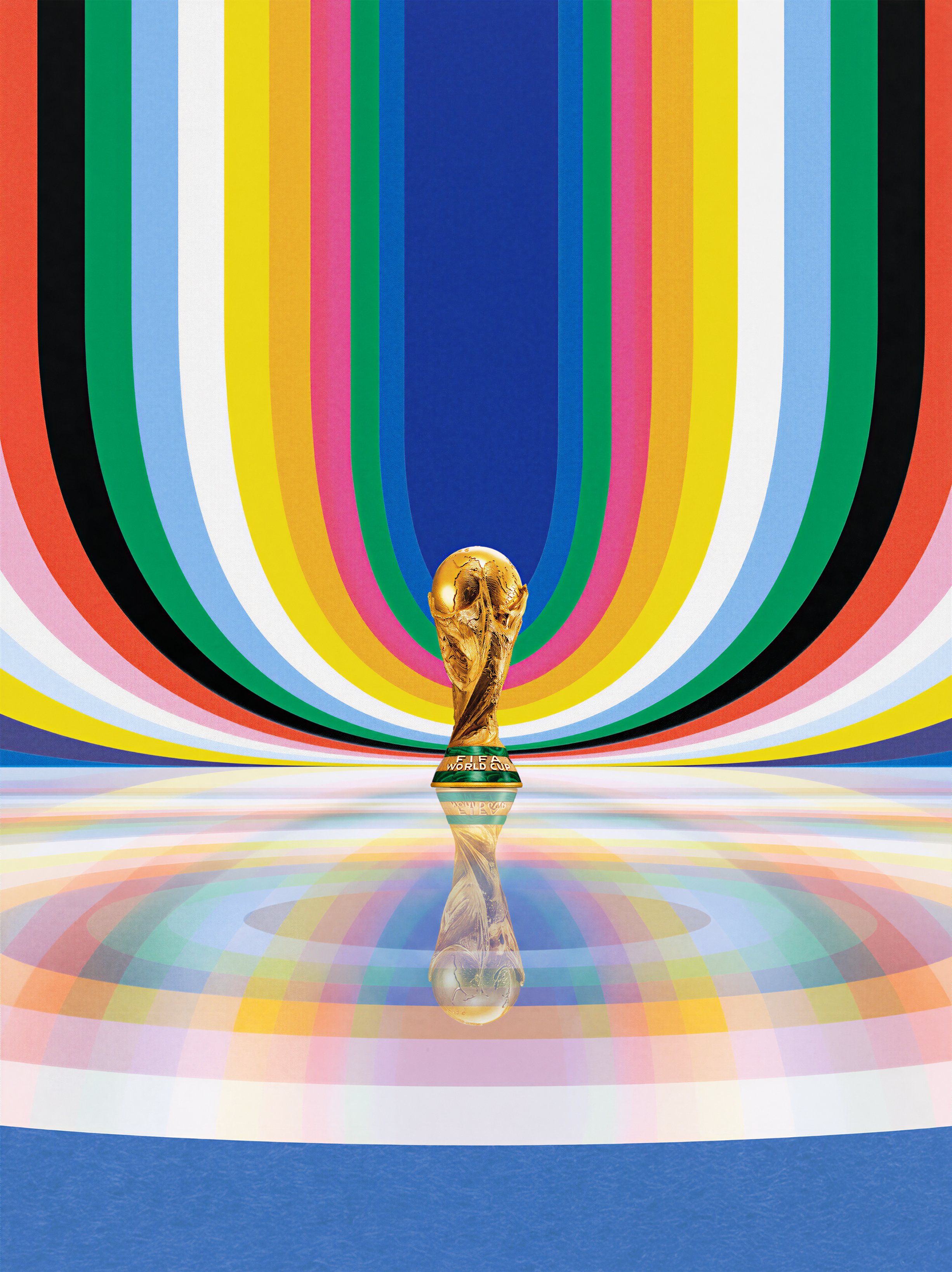 Ein goldener NBA-Meisterschaftspokal auf einer reflektierenden Oberfläche mit einem massiven Regenbogen-Mandala-Muster im Hintergrund
