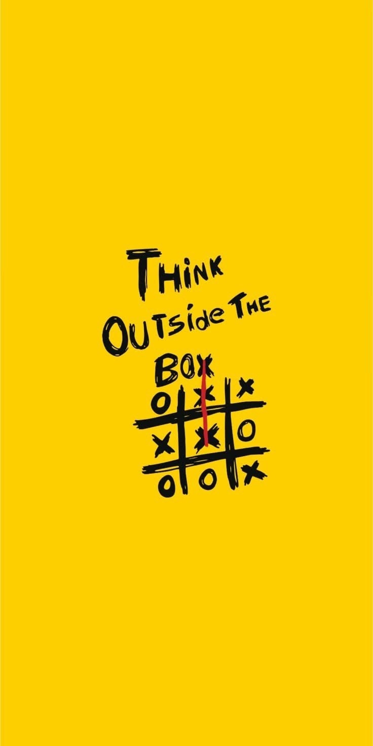 نص Think Outside The Box بخط يدوي مع لعبة إكس-أو وخط أحمر يعبر Box للتفكير الإبداعي